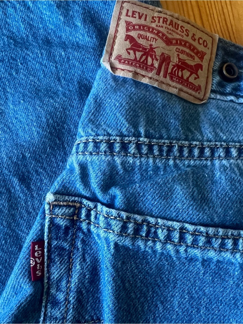 Levi’s Cinch Baggy 27 with 28 inseam